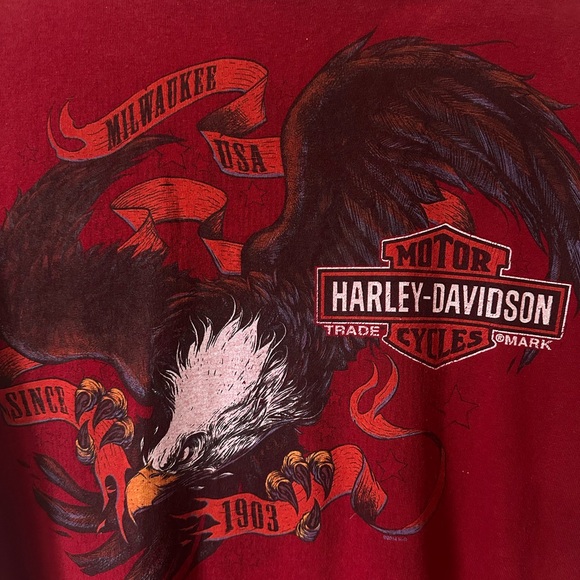 2007 maroon Harley top. Size medium. - Picture 2 of 5
